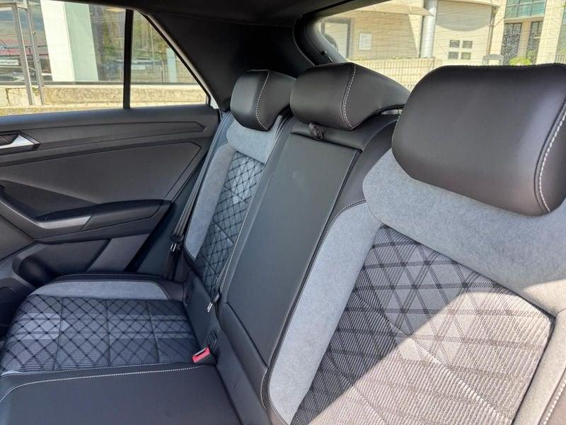 Volkswagen T-Roc 1.5 TSI ACT DSG R-Line Plus