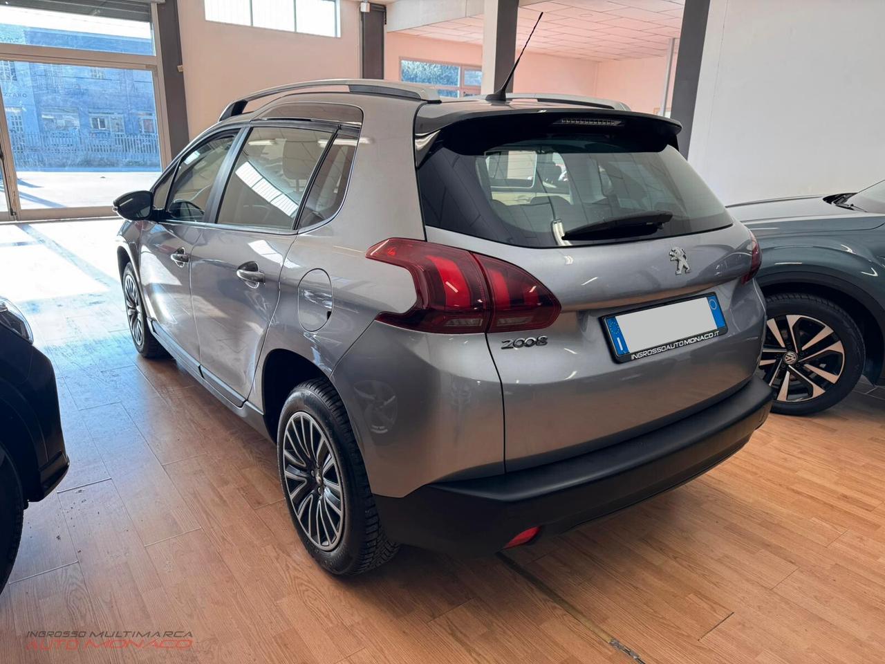 Peugeot 2008 BlueHDi 100cv Business 2019