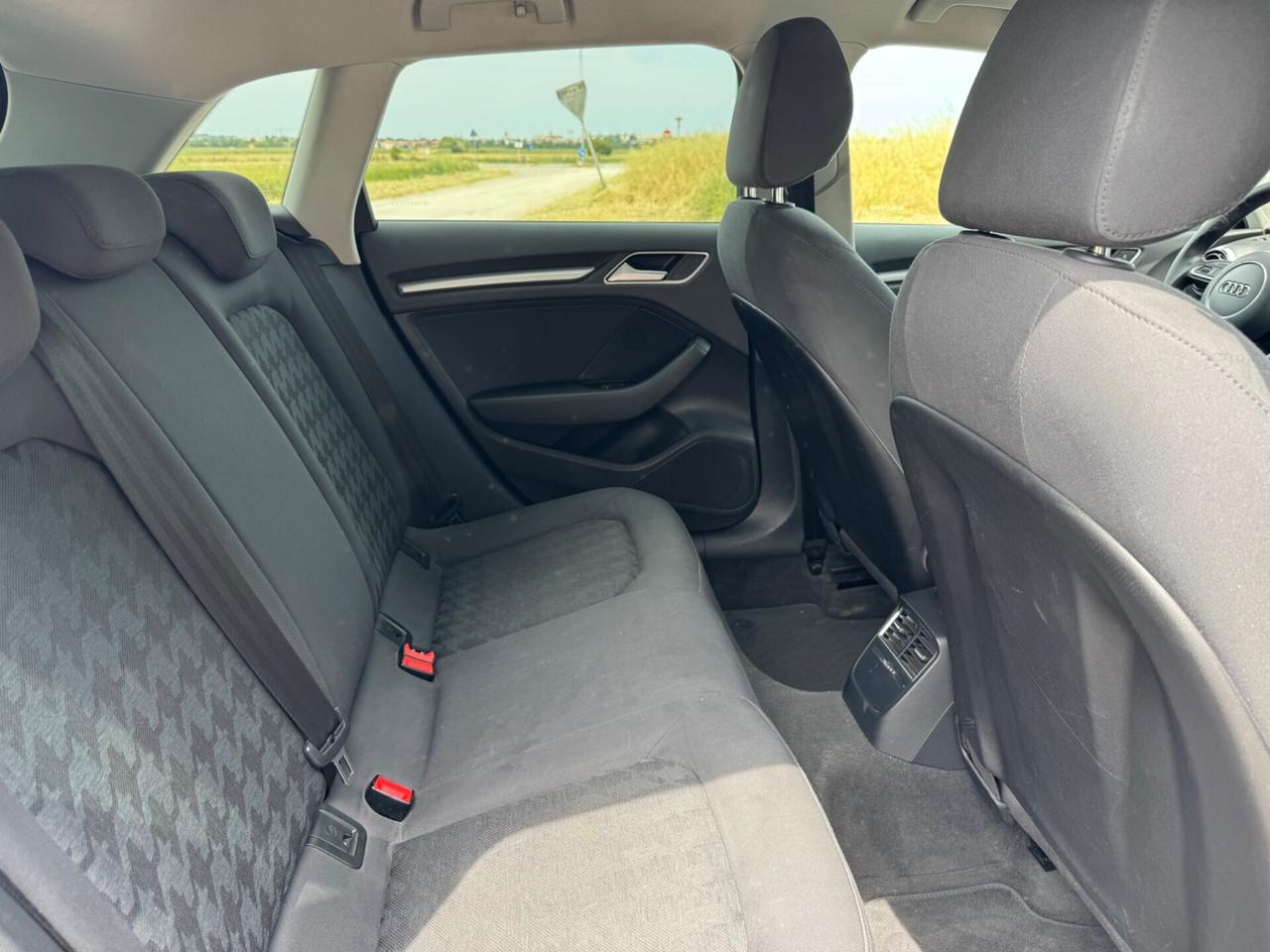 Audi A3 SPB 1.6 TDI Sport
