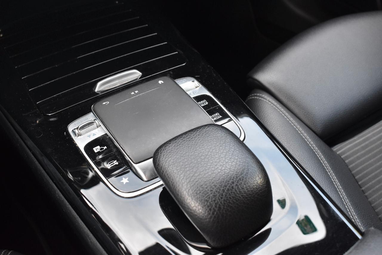 Mercedes-Benz A 180 D 116 CV SPORT AUTO CAMERA - FULL LED