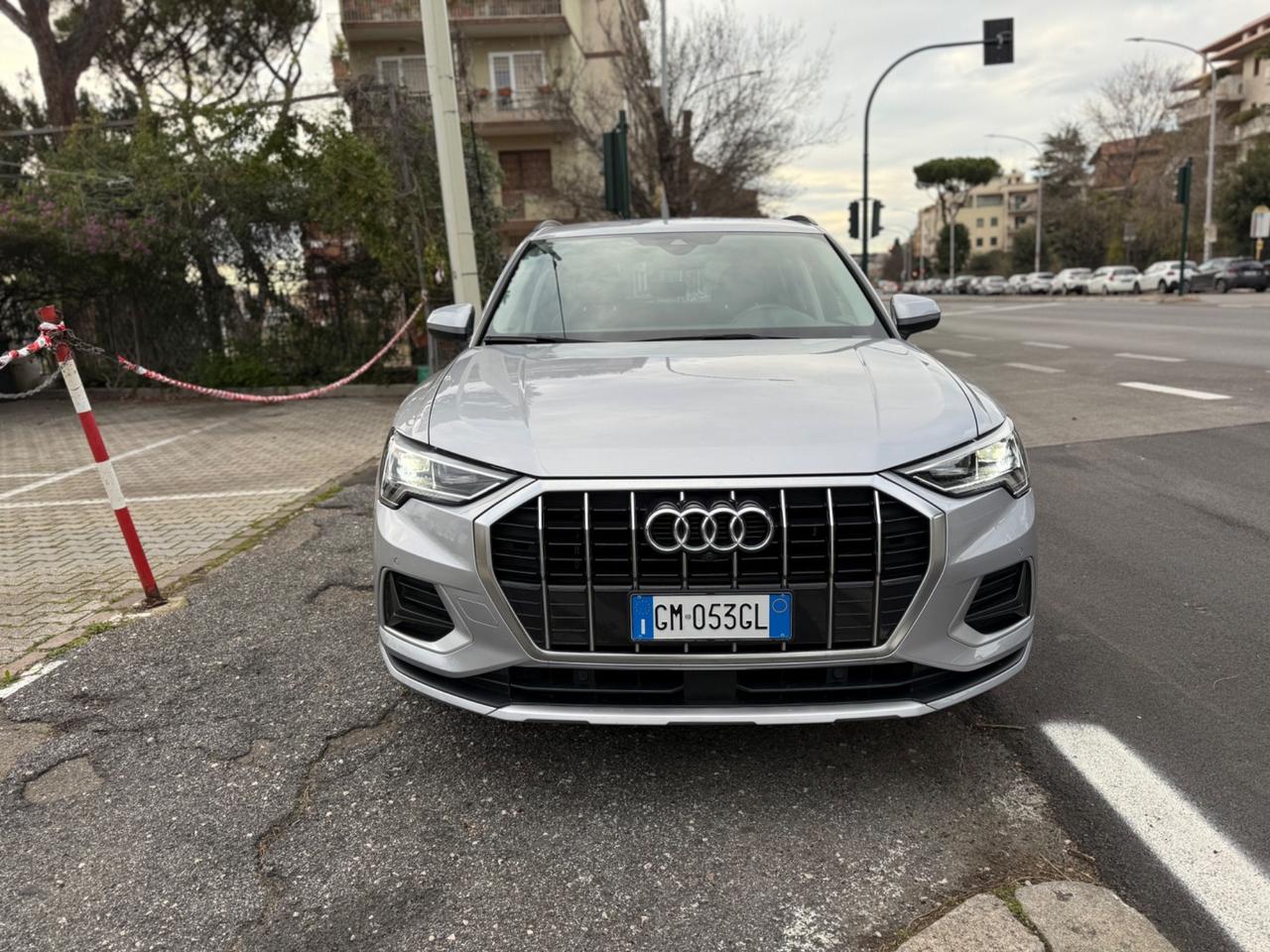 Audi Q3 35 TFSI S line edition ONE ,Manuale Pelle,Navi, Camera Pack luci