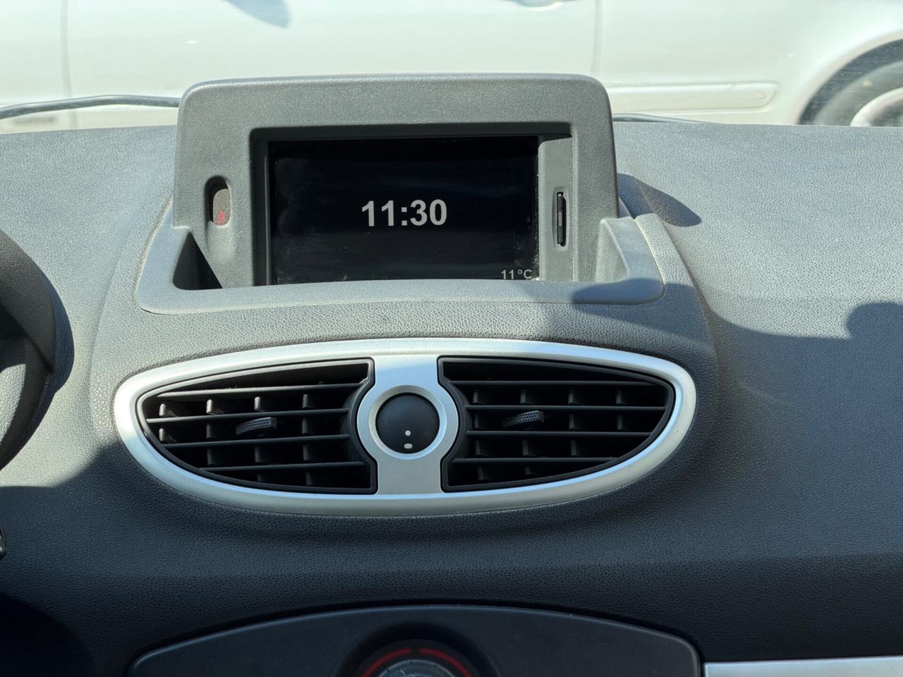 Renault Clio 1.2 16V SporTour- Revisionata-Tagliandata-garanzia