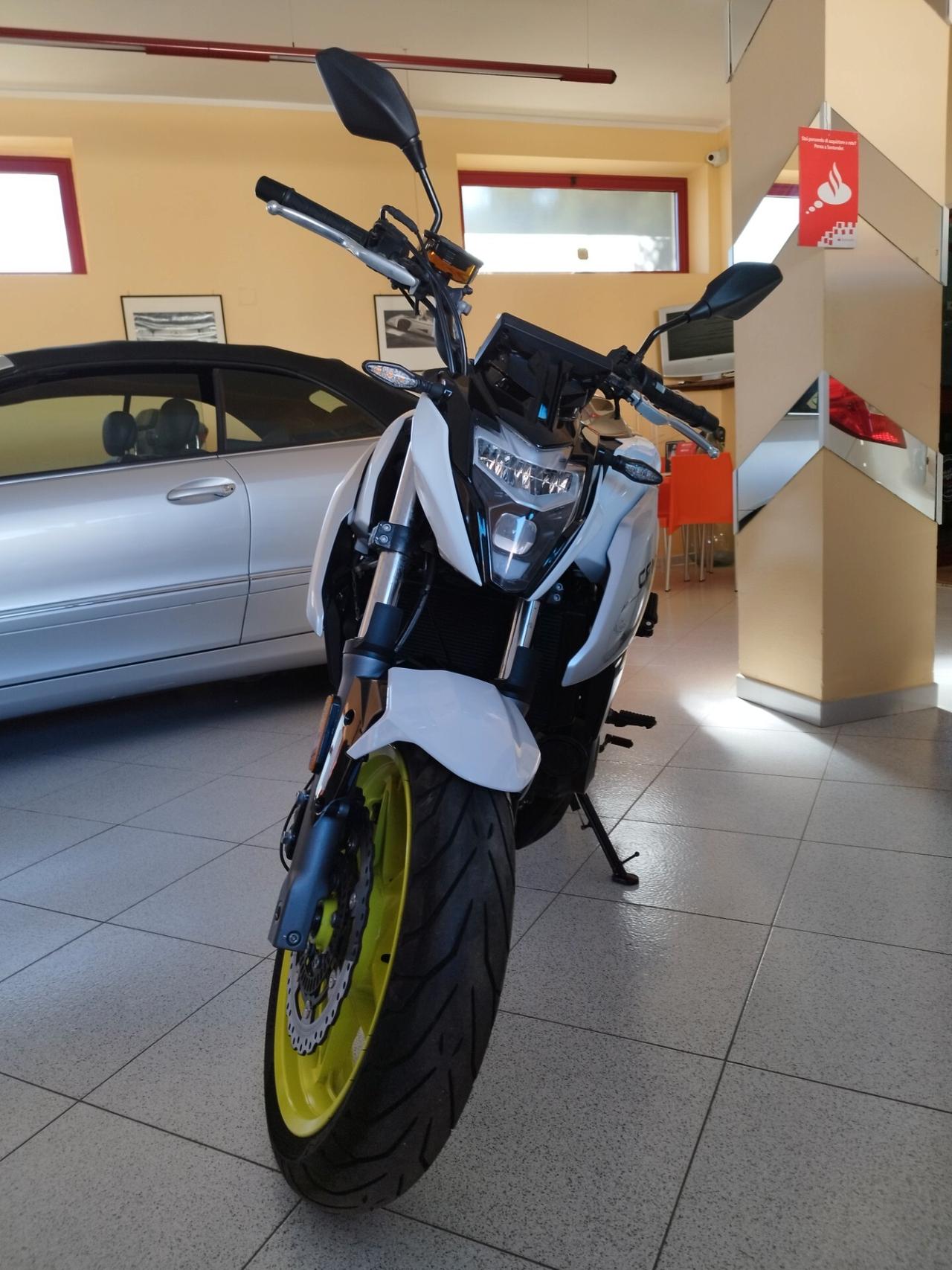 Cf Moto 650 NK