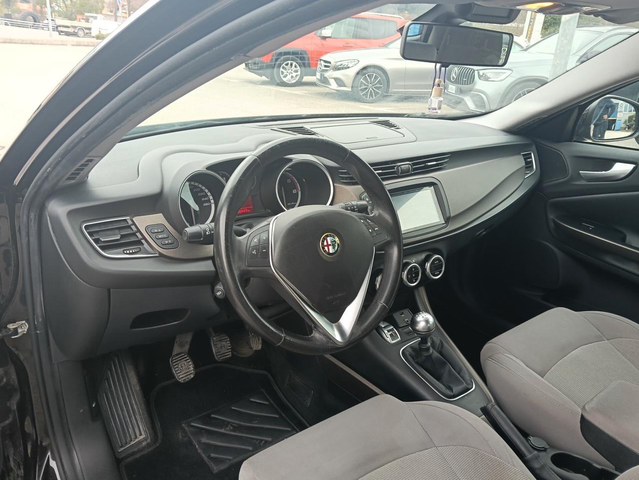 Alfa Romeo Giulietta 1.6 JTDm-2 105 CV Business