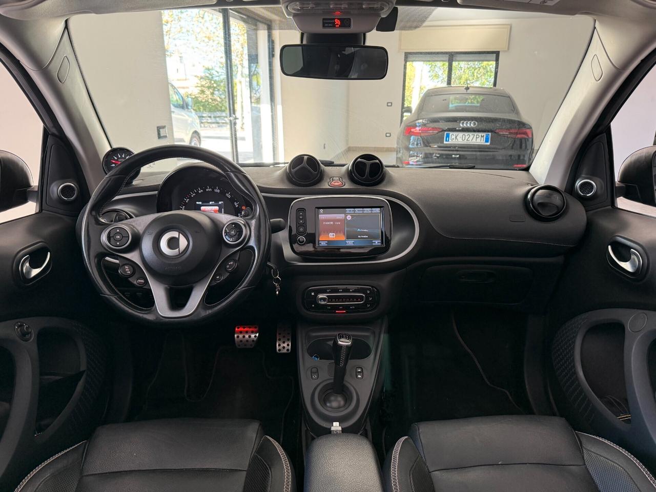 Smart ForTwo BRABUS 0.9 Turbo twinamic cabrio Xclusive