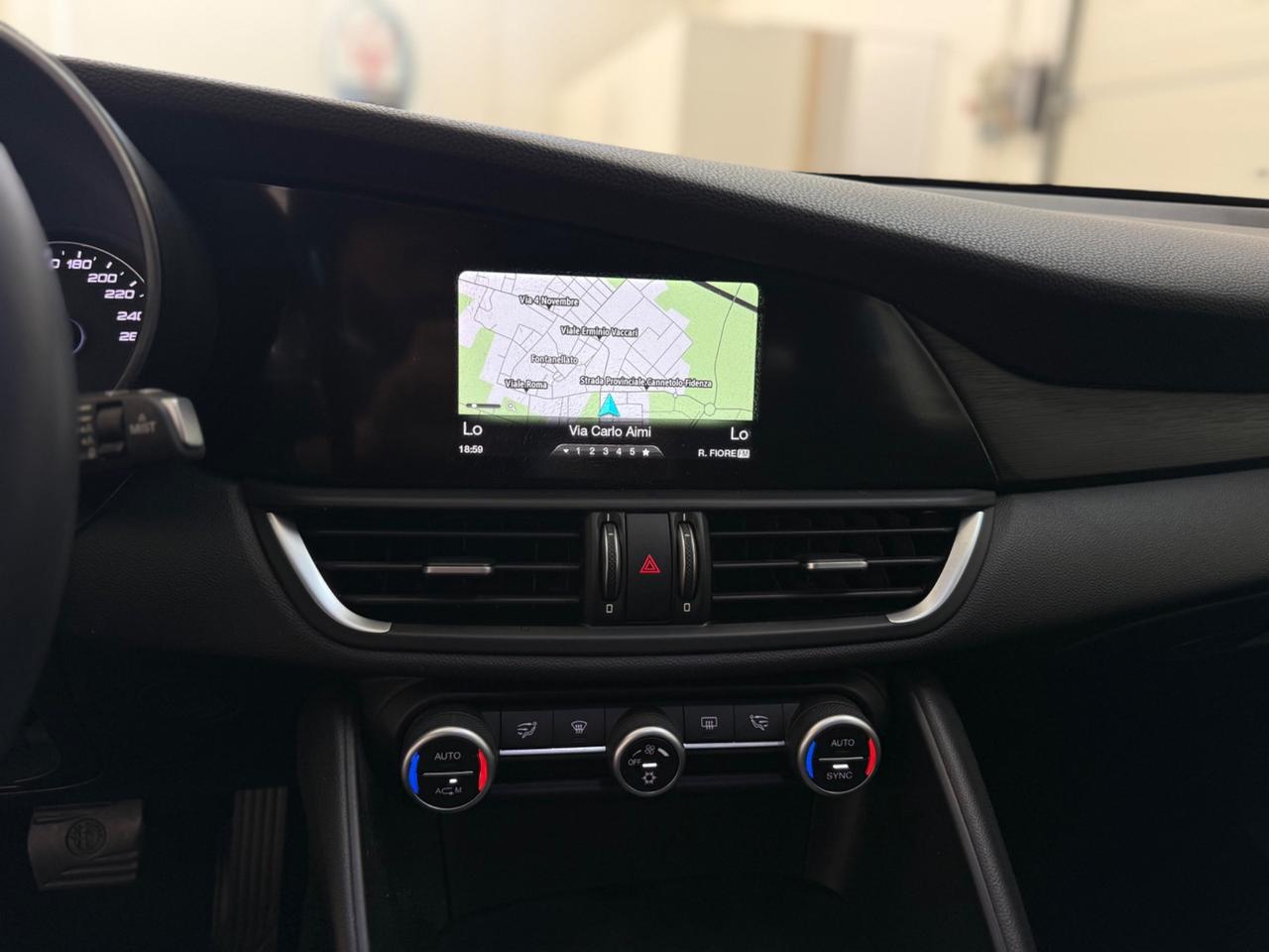 Alfa Romeo Giulia 2.2 Turbodiesel 150 CV AT8 Business