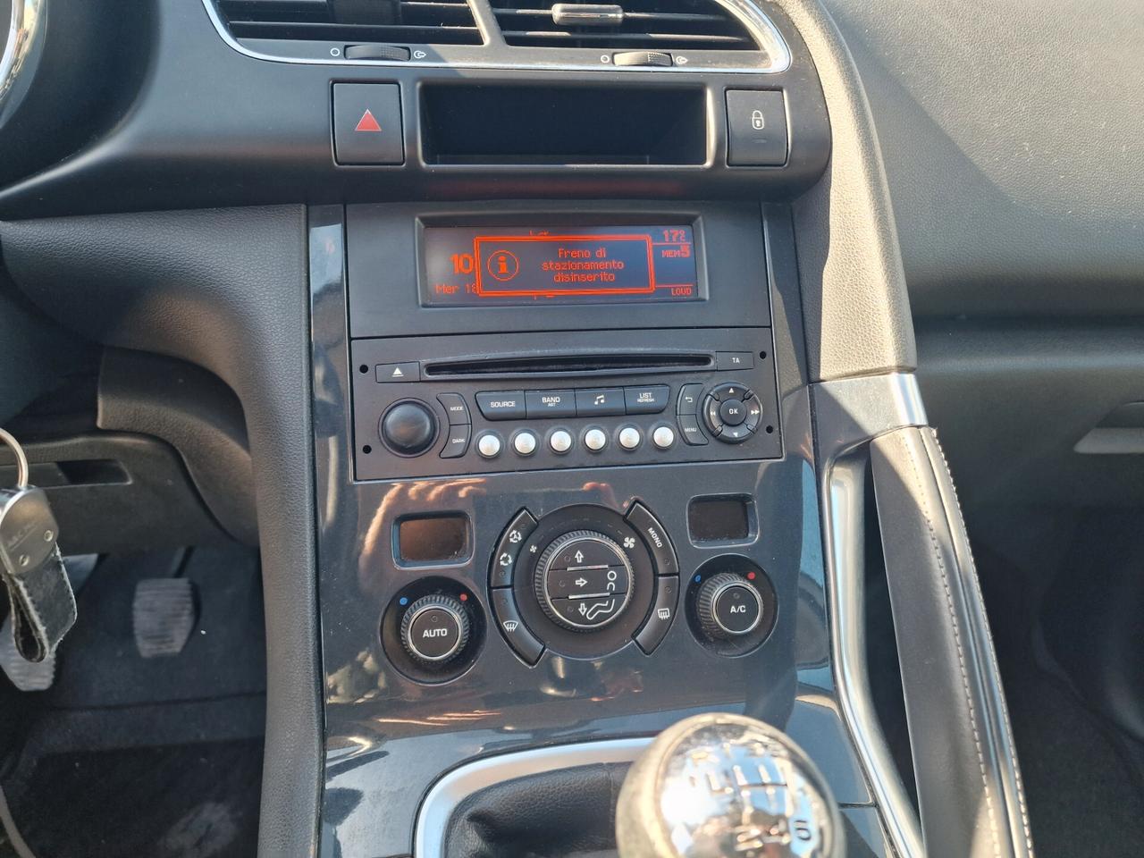 Peugeot 3008 1.6 HDi 115CV Active