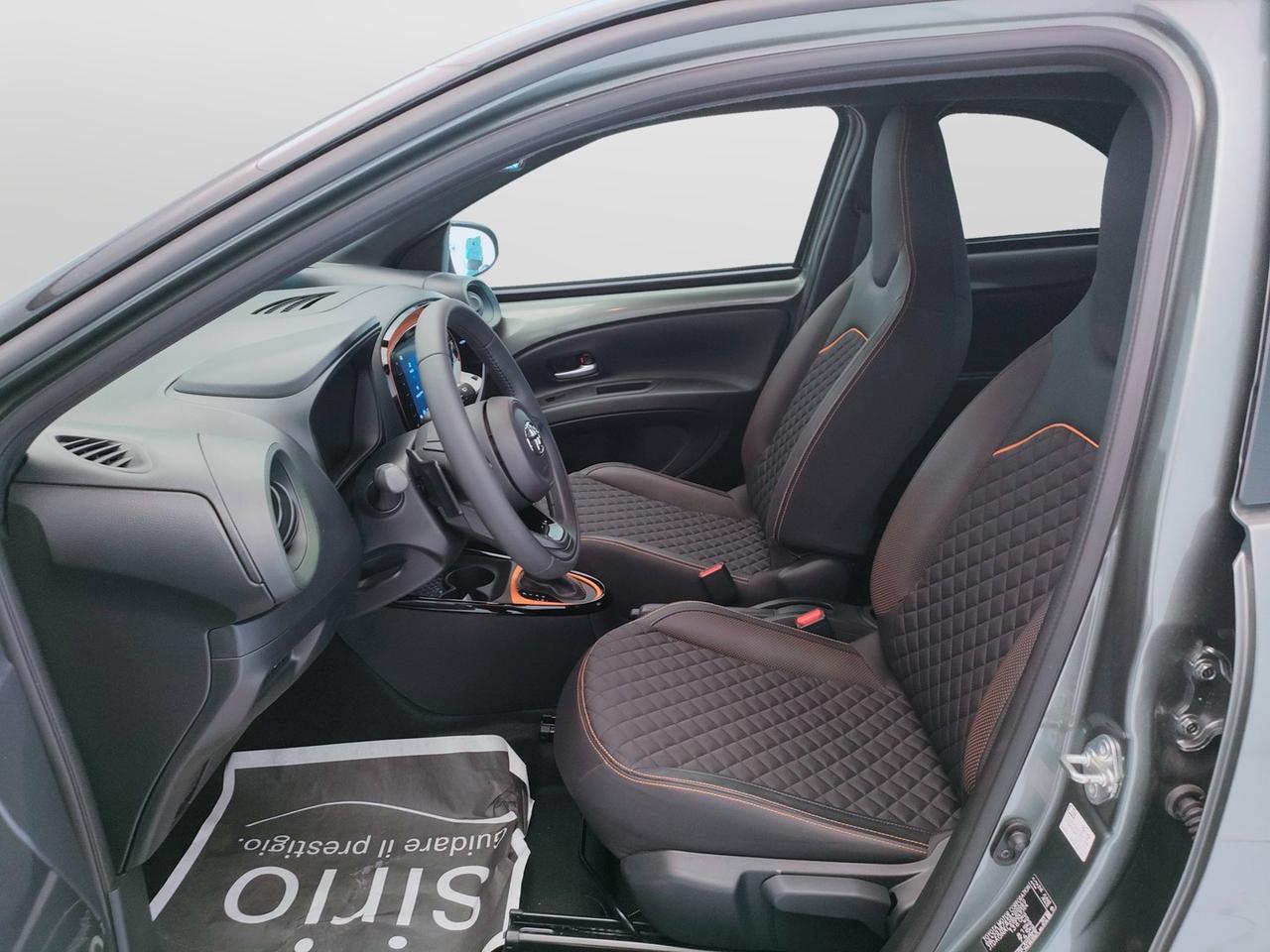 TOYOTA Aygo X - Aygo X 1.0 Limited 72cv s-cvt