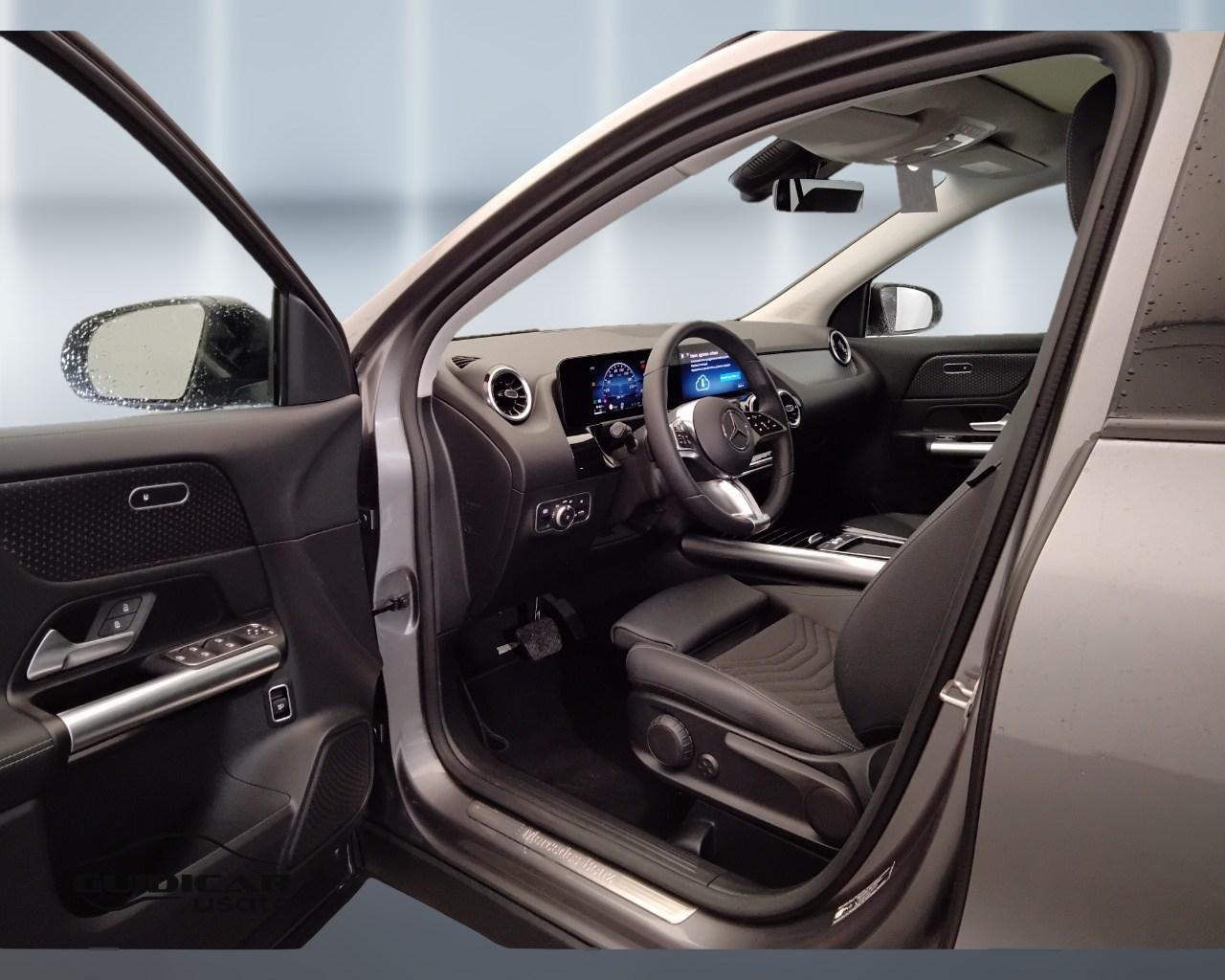 Mercedes-Benz GLA-H247 2023 - GLA 200 d Progressive Advanced auto