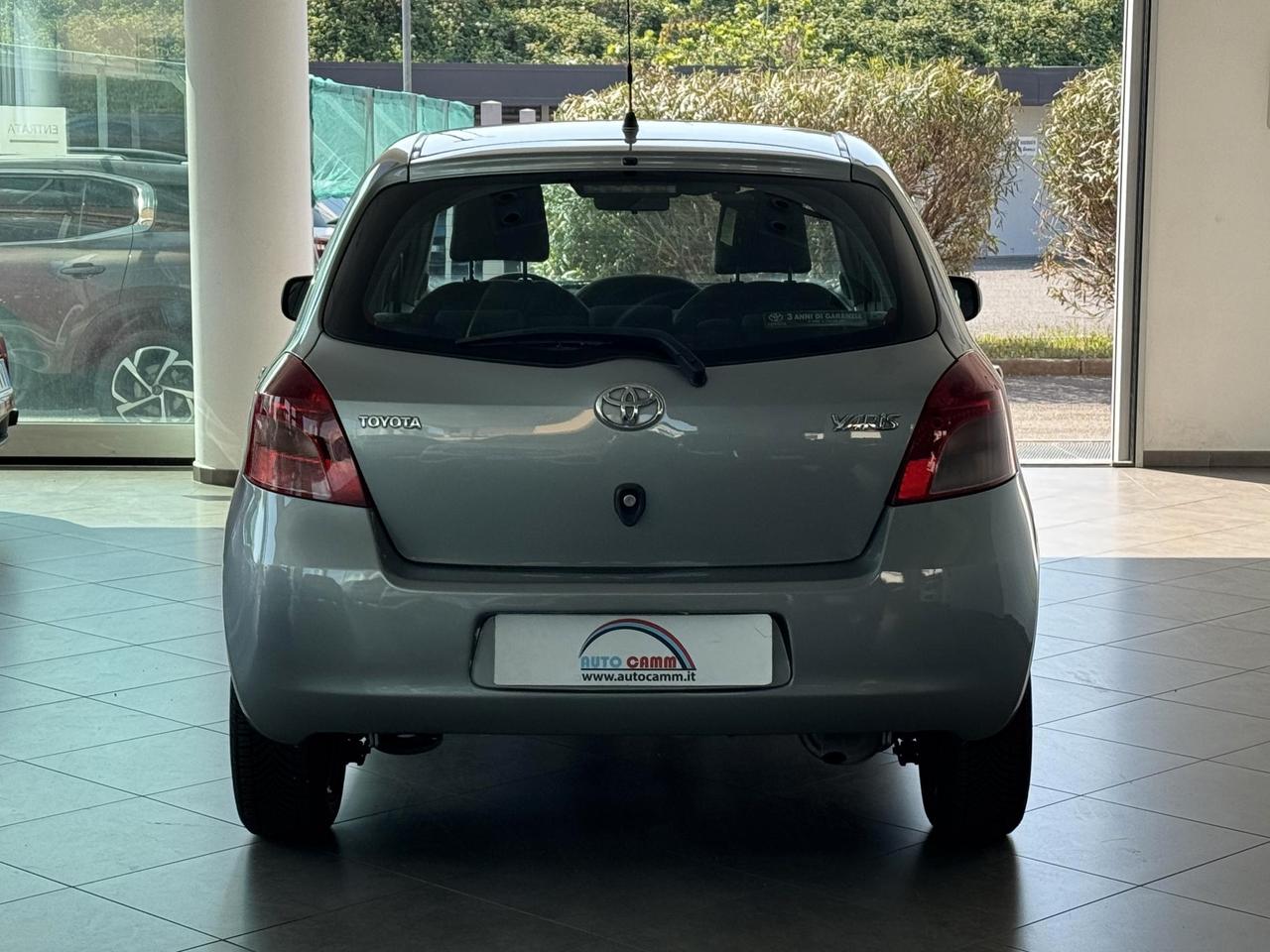 Toyota Yaris 5p 1.3 87cv Automatica Neopatentati