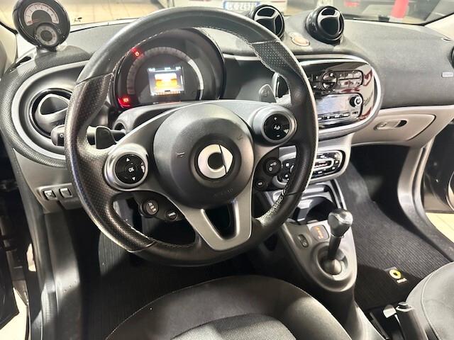 Smart ForFour 70 1.0 twinamic Superpassion