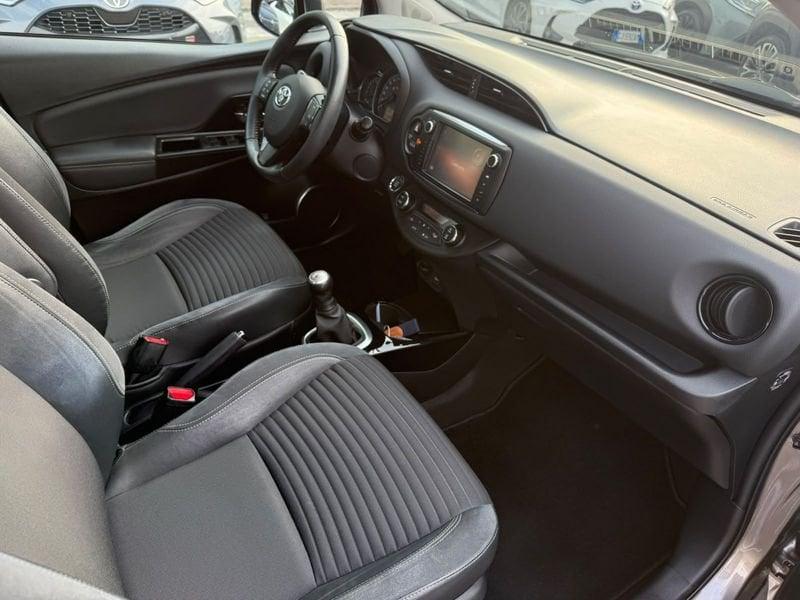 Toyota Yaris Yaris 5p 1.0 Lounge my16