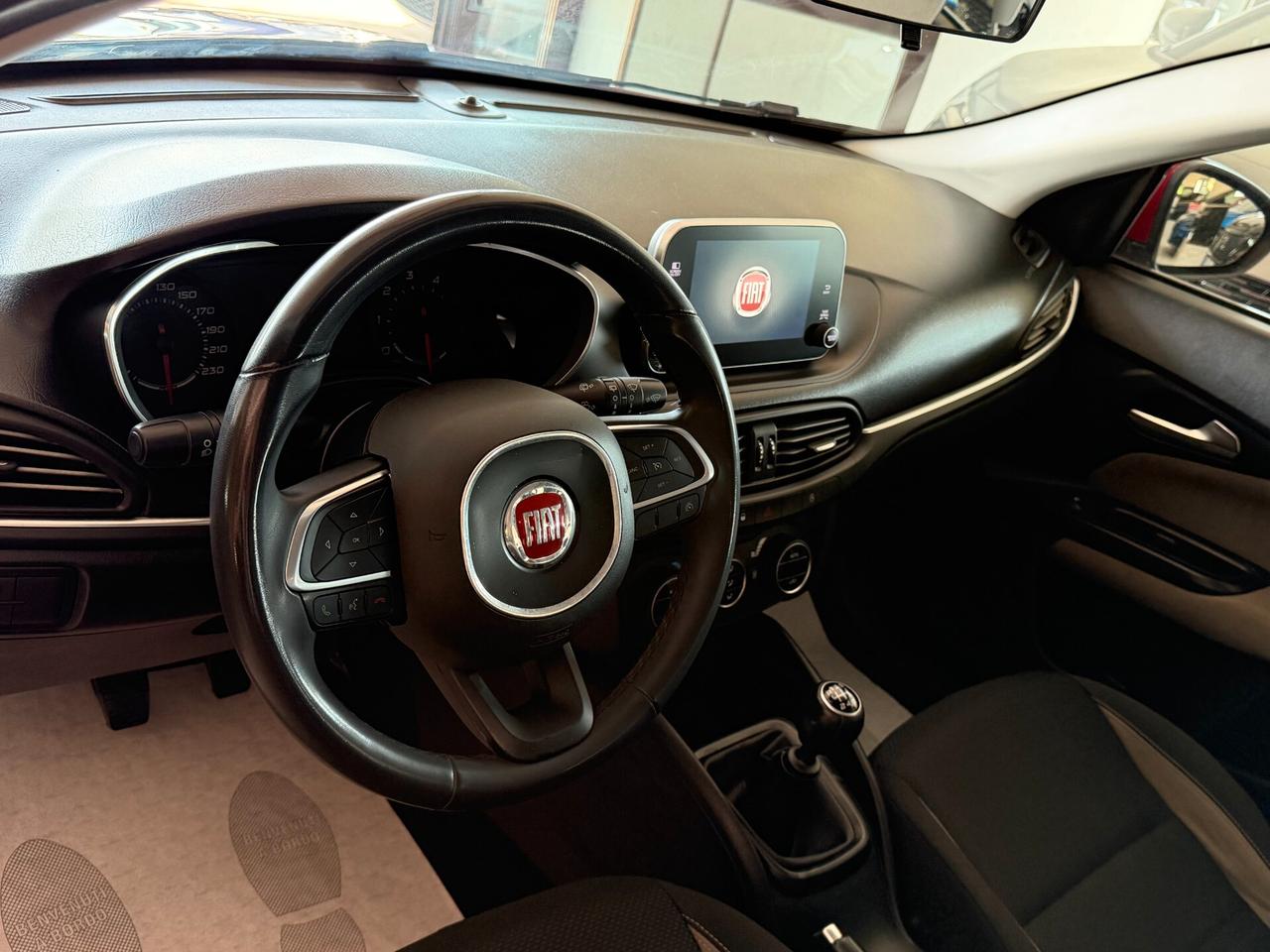 Fiat Tipo 1.6 M.JET 120 cv. 5 porte LOUNGE