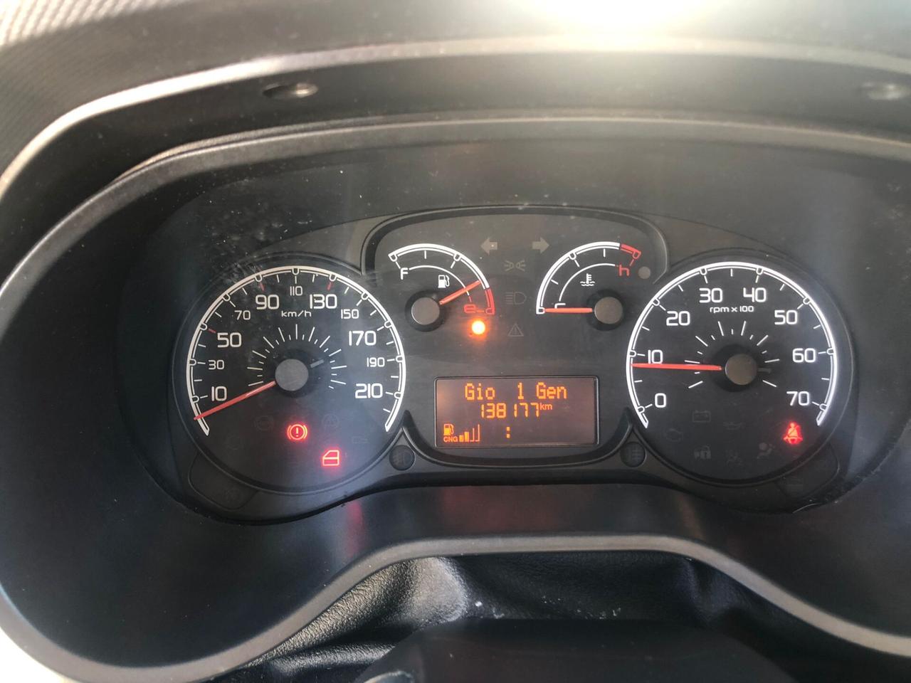 Fiat Doblo 1.4 T- jet Conbentato N1