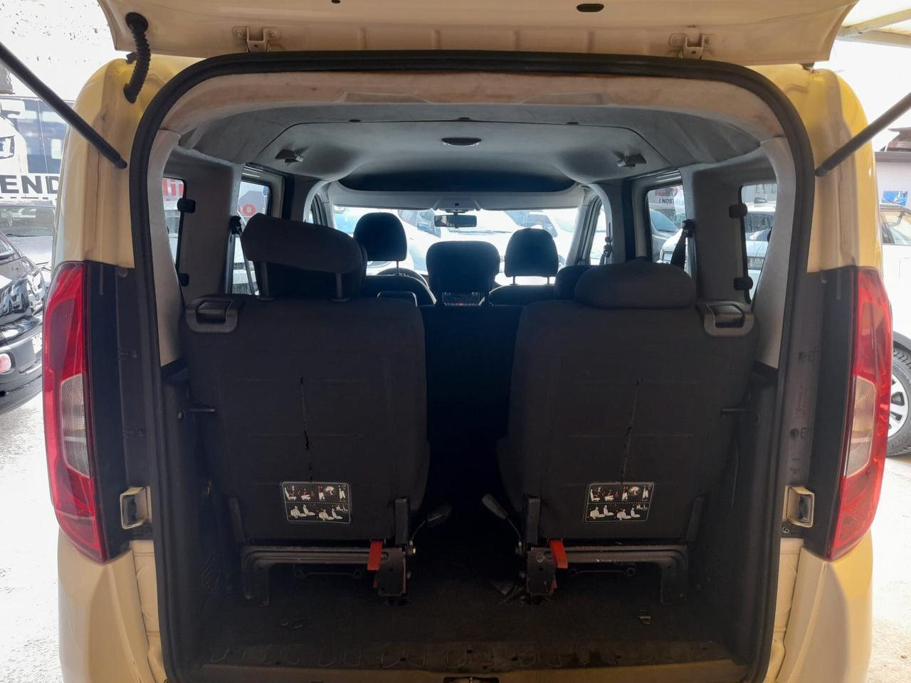 Fiat Doblo 1.6cc diesel 12 mesi garanzia-2017