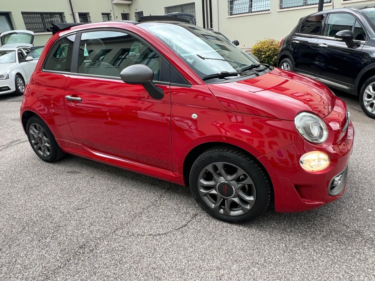 Fiat 500 C 1.2 Lounge RIVA