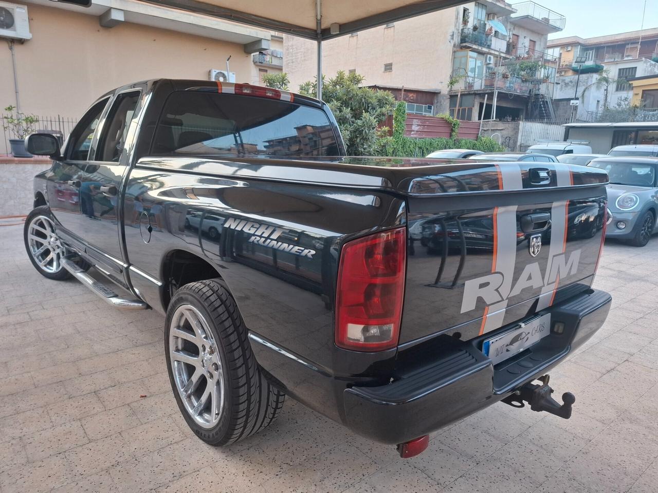 Dodge RAM 1500 5.7 V8 GPL