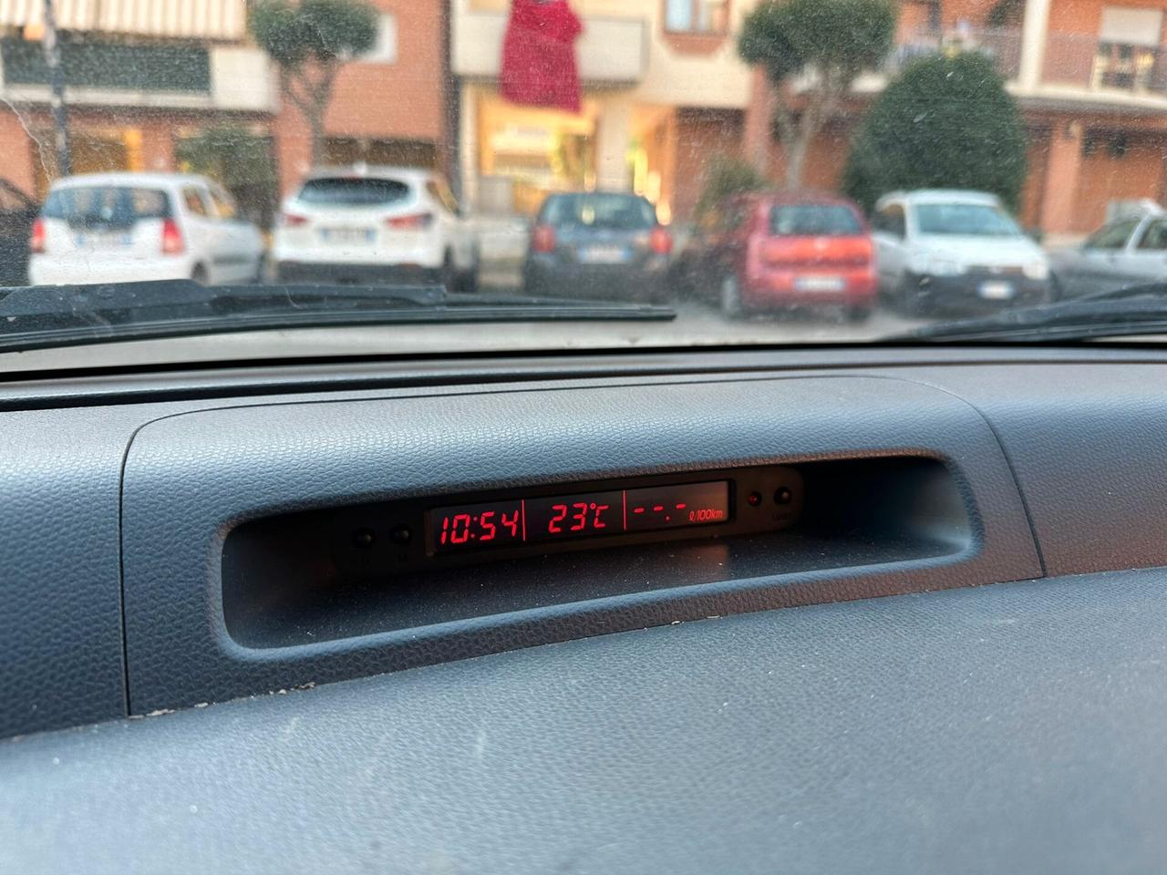 Suzuki Swift 1.3 DDiS 5p. 12 MESI DI GARANZIA