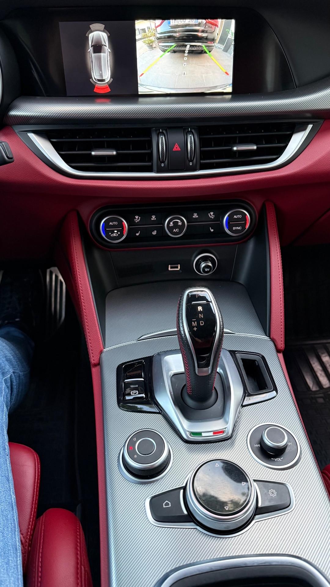 Alfa Romeo Stelvio 2.2 Turbodiesel 210 CV AT8 Q4 Veloce