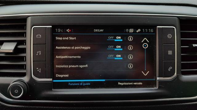 PEUGEOT Traveller BlueHDi 120 S&S Standard VETRATO - AUTOCARRO