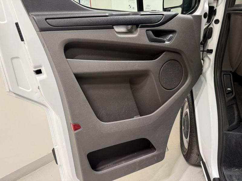 Ford Transit Custom Transit Custom 260 2.0 EcoBlue PC Furgone Entry