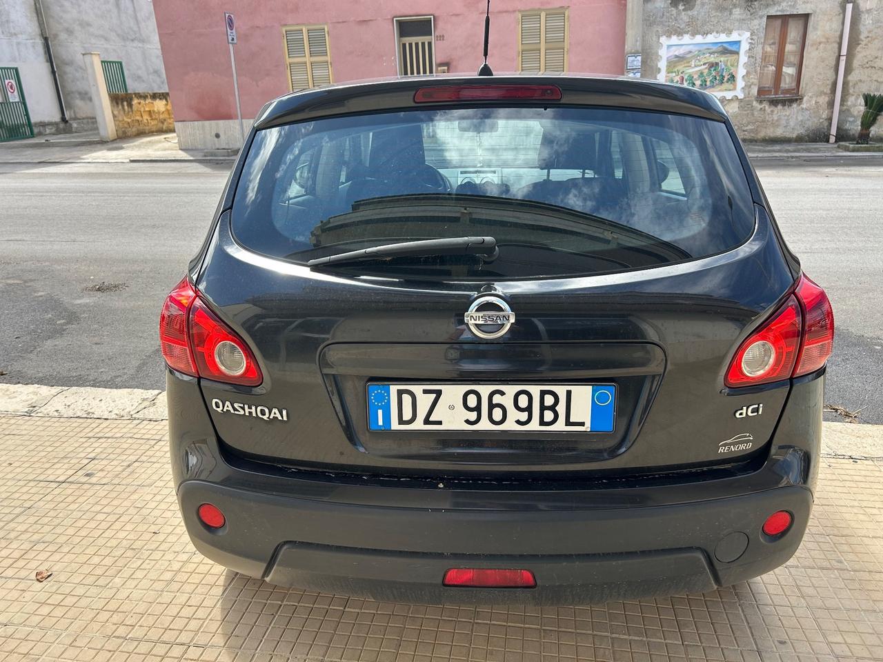 Nissan Qashqai 2.0 dCi DPF Tekna