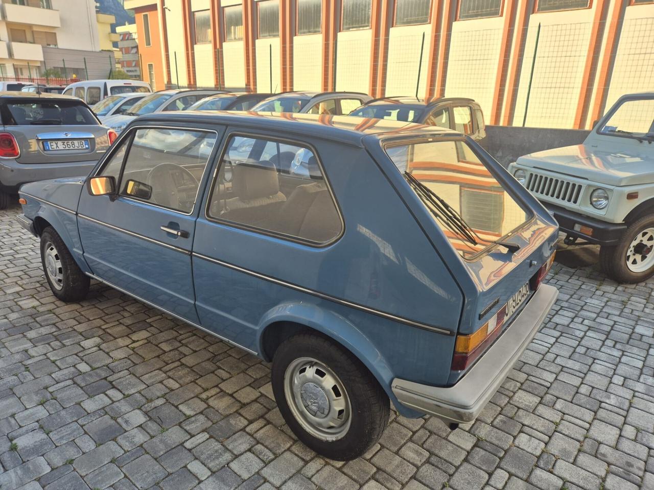 Volkswagen Golf MK1 1600 diesel 2 POSTI - AUTOCARRO