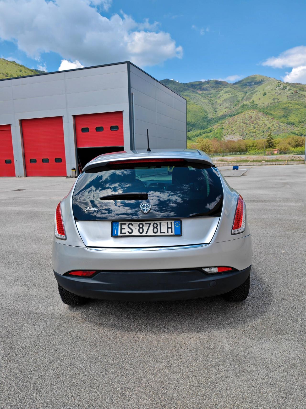 Lancia Delta 1.6 MJT DPF Gold