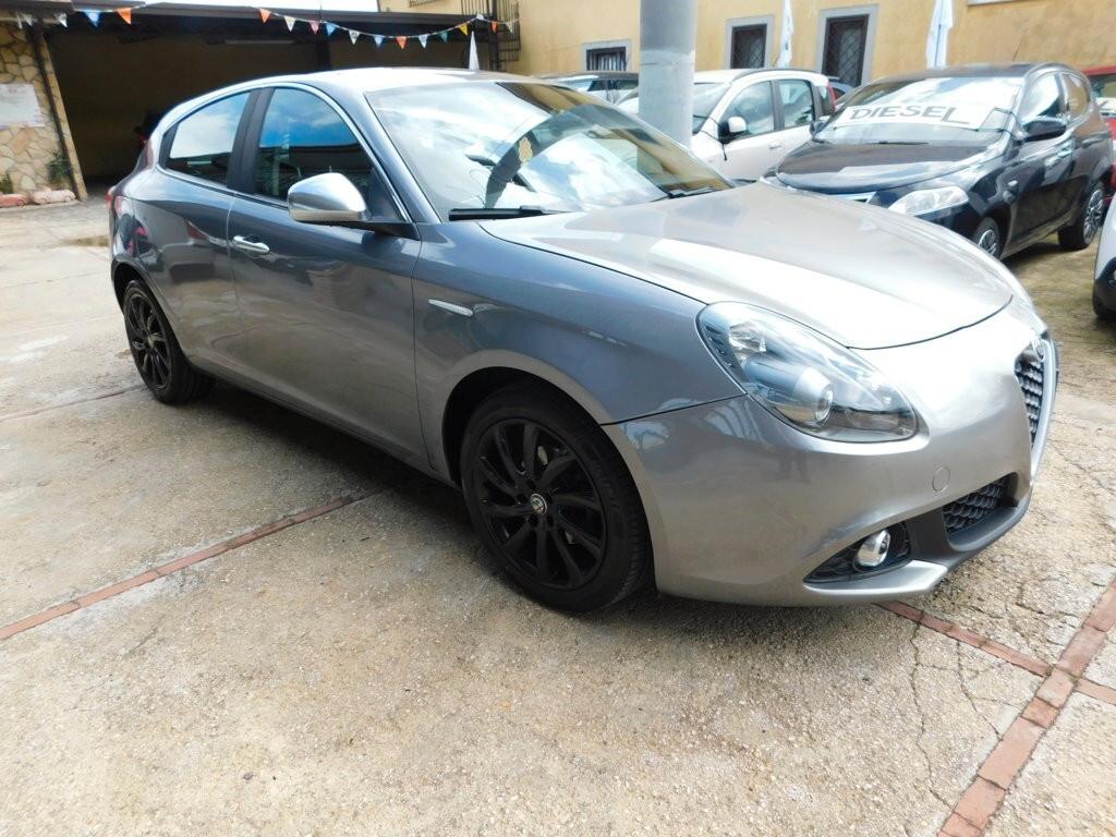 Alfa Romeo Giulietta 1.6 JTDm-2 120 CV Distinctive