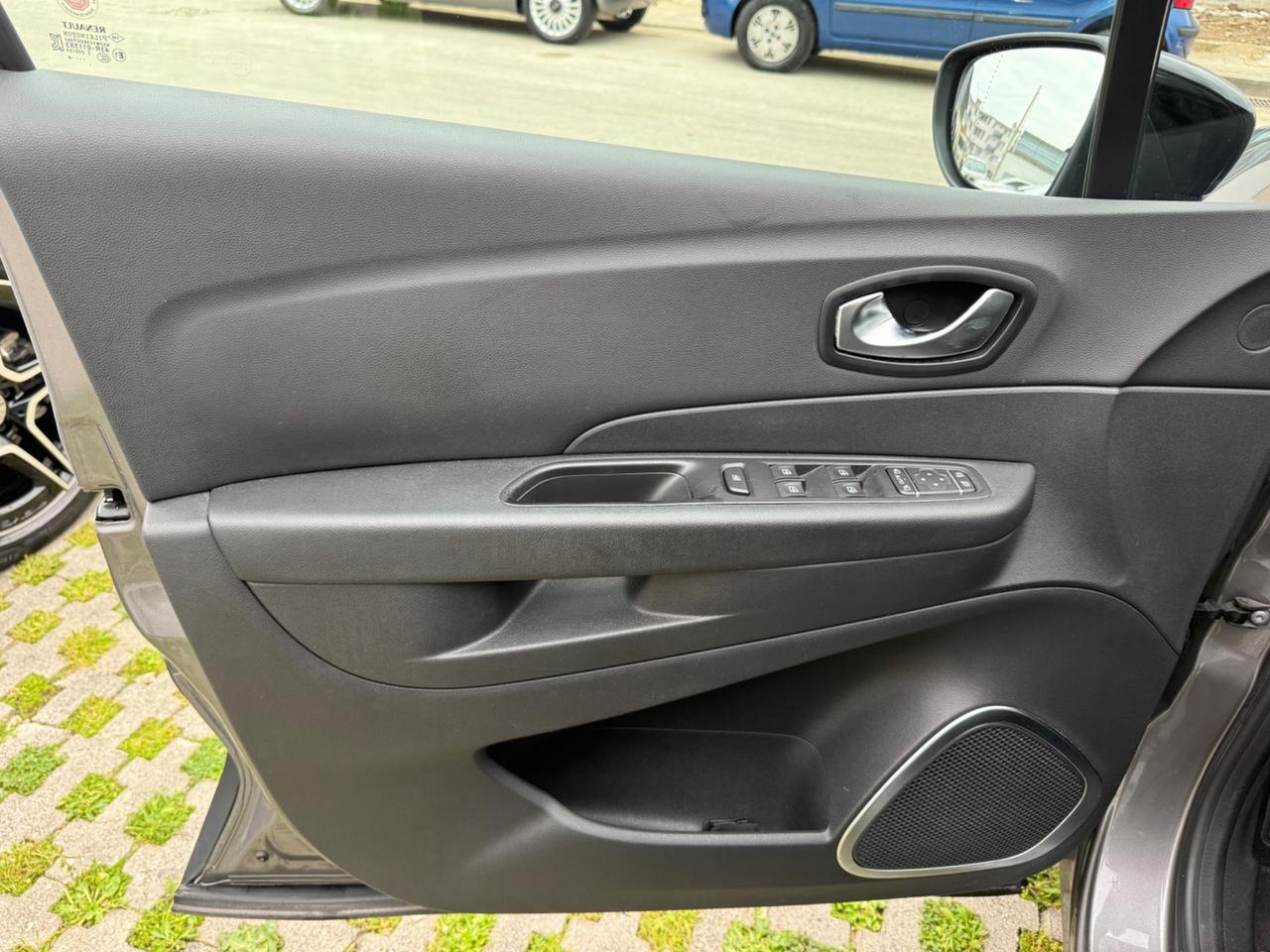 Renault Captur dCi 1.5 90 CV