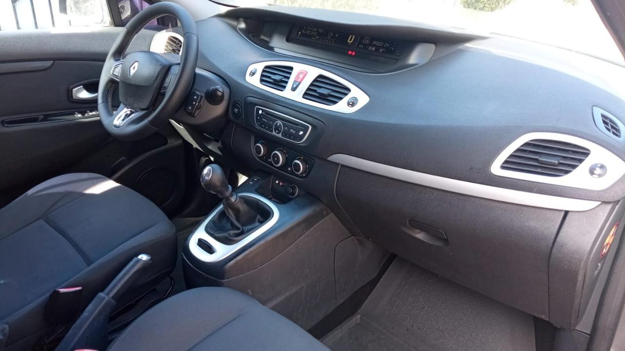Renault Scenic Scénic X-Mod 1.5 dCi 110CV Dynamique NAVI CLIMA CERCHI MULTIFUNZIONE CRUISE