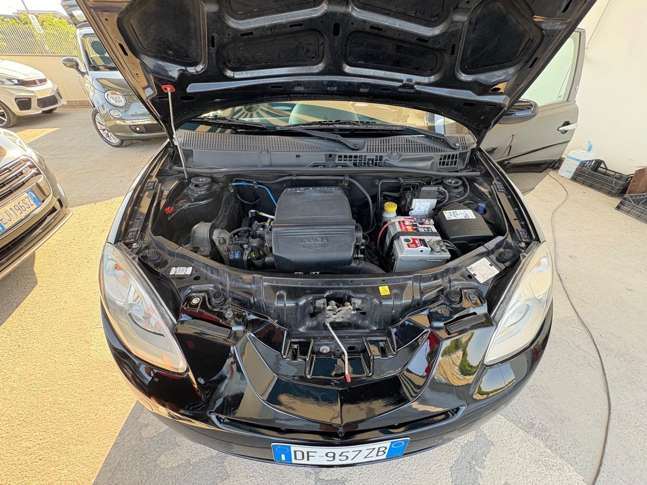 Lancia Ypsilon 1.2 Passion 148000km!
