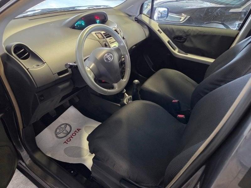 Toyota Yaris 2ª serie 1.0 5 porte