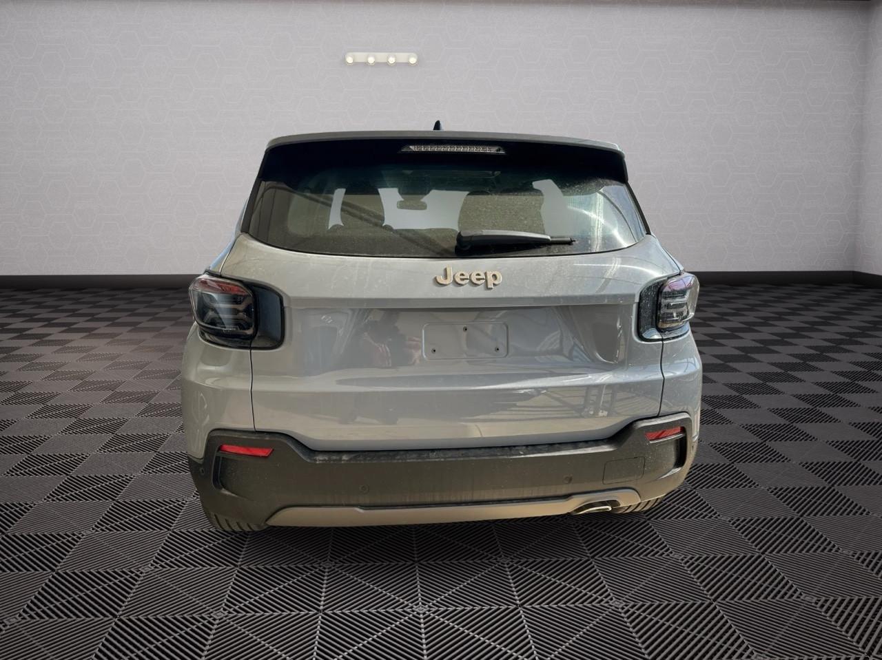 Jeep Avenger 1.2 Turbo 110 CV MHEV Longitude