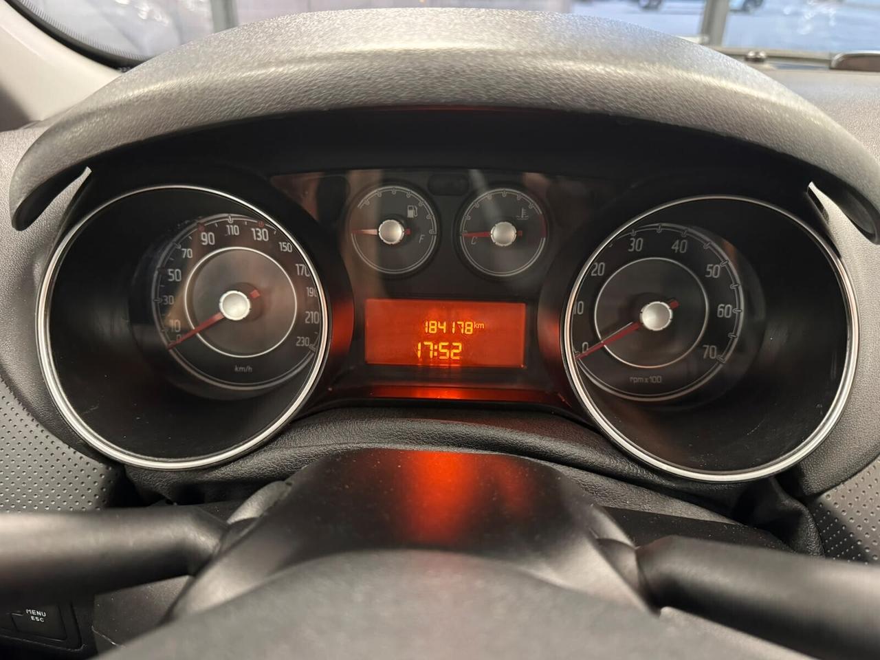 Fiat Punto Evo 1.3 Mjt 95 CV DPF 5 porte S&S Dualogic Dynamic