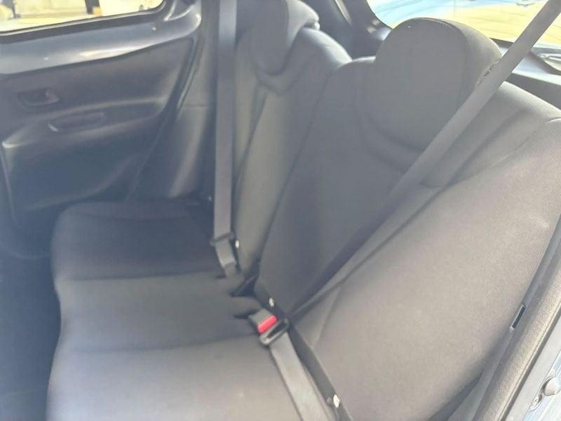 Toyota Aygo X 1.0B (72 CV) Active