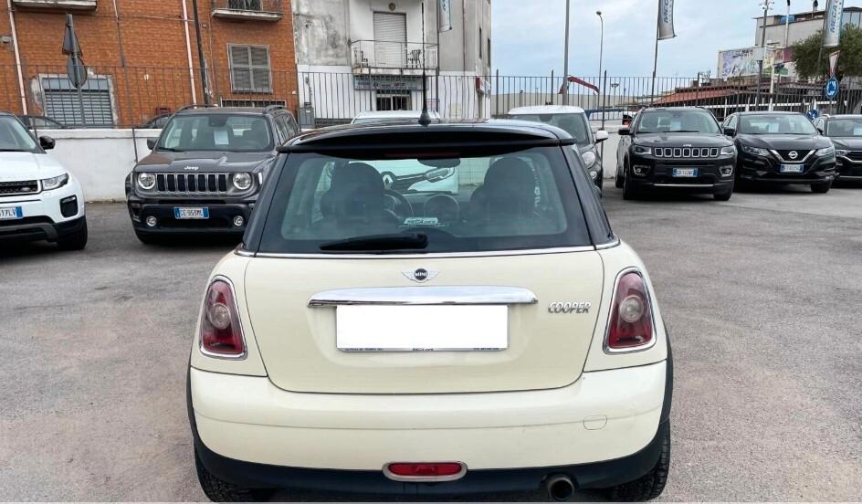 Mini 1.6 16V Cooper