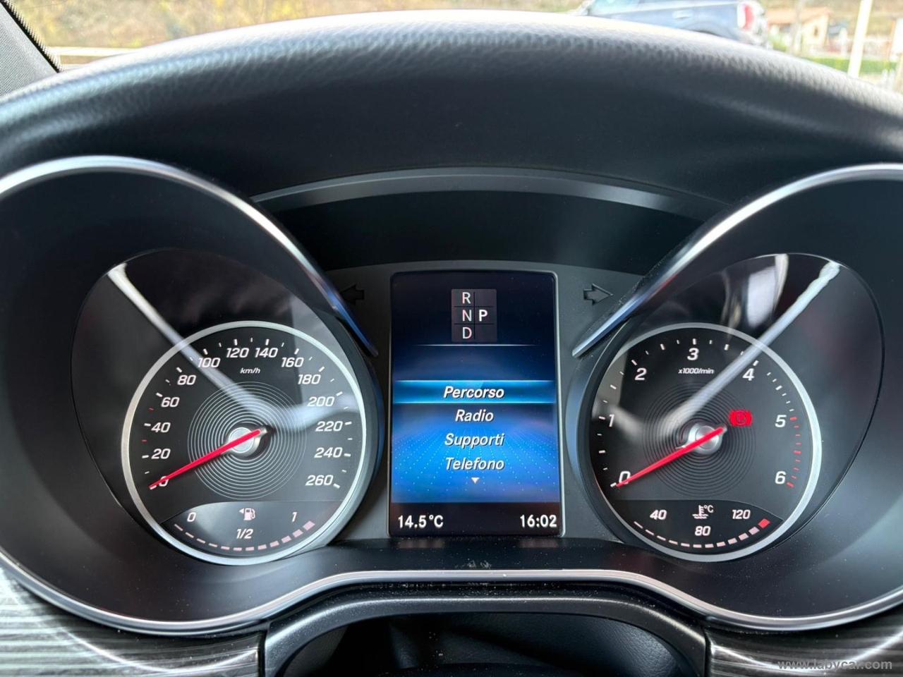 MERCEDES-BENZ V 220 d Automatic Sport Extralong