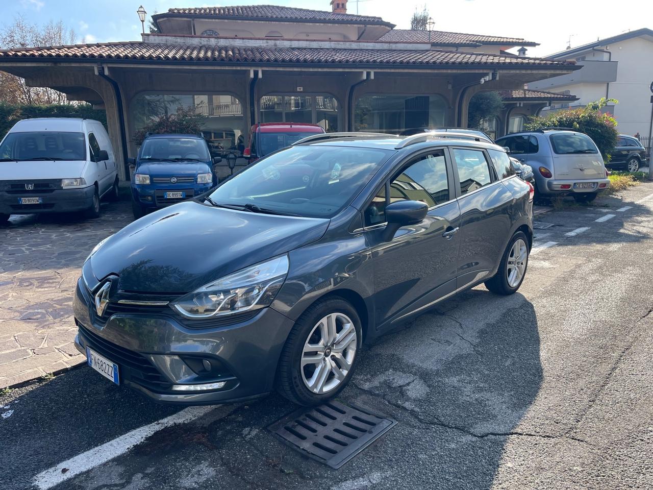 Renault Clio Sporter dCi 8V 75 CV Duel2
