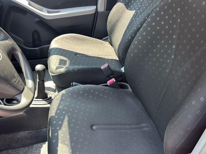 Toyota Yaris Yaris 3p 1.3 Sol
