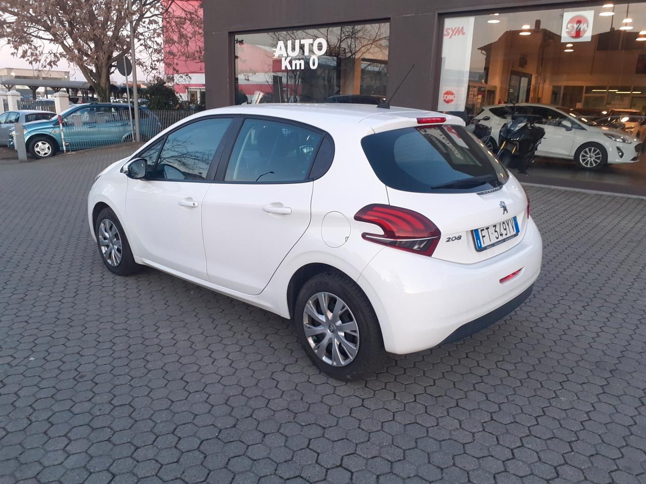 PEEUGEOT 208 AUTOCARRO 2 POSTI