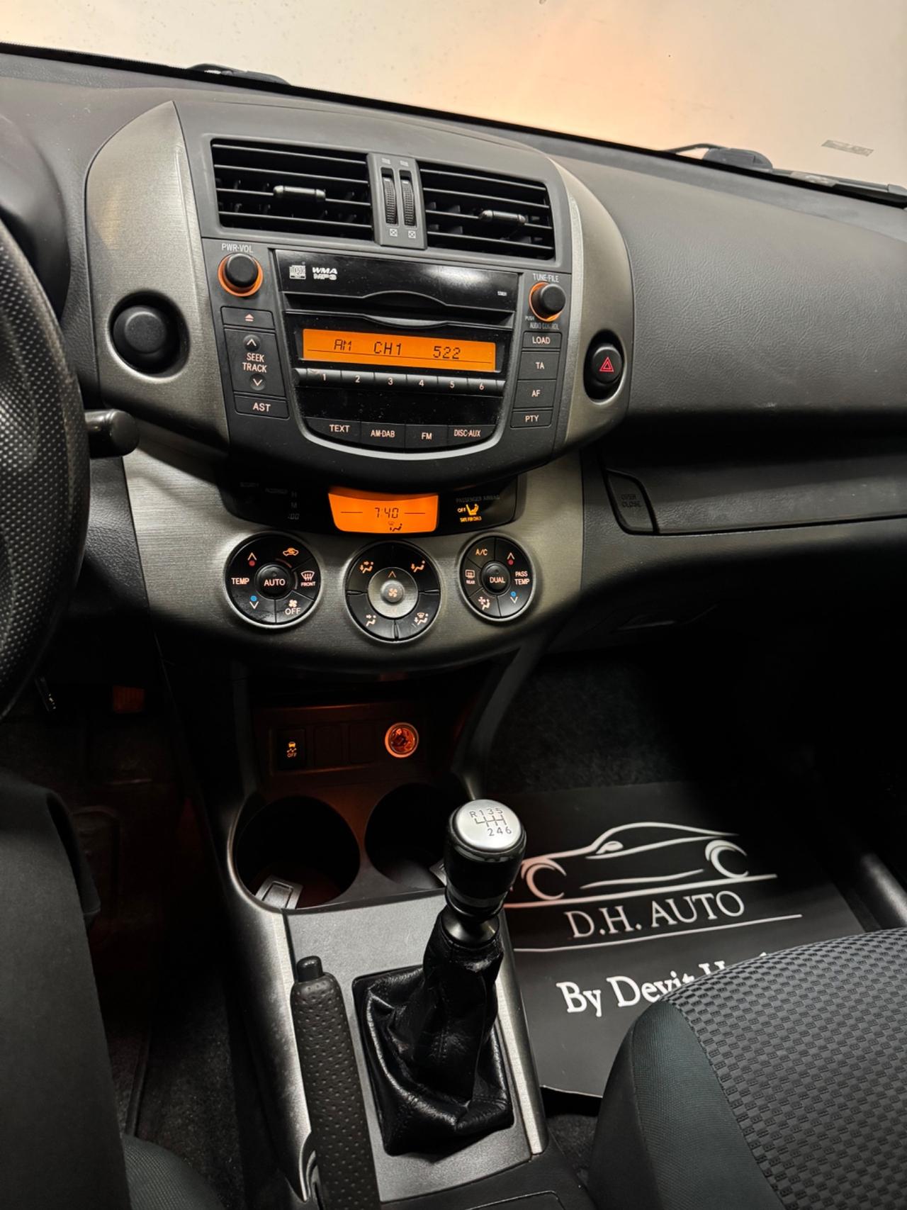 Toyota RAV 4 RAV4 Crossport 2.2 D-4D 150 CV Lounge