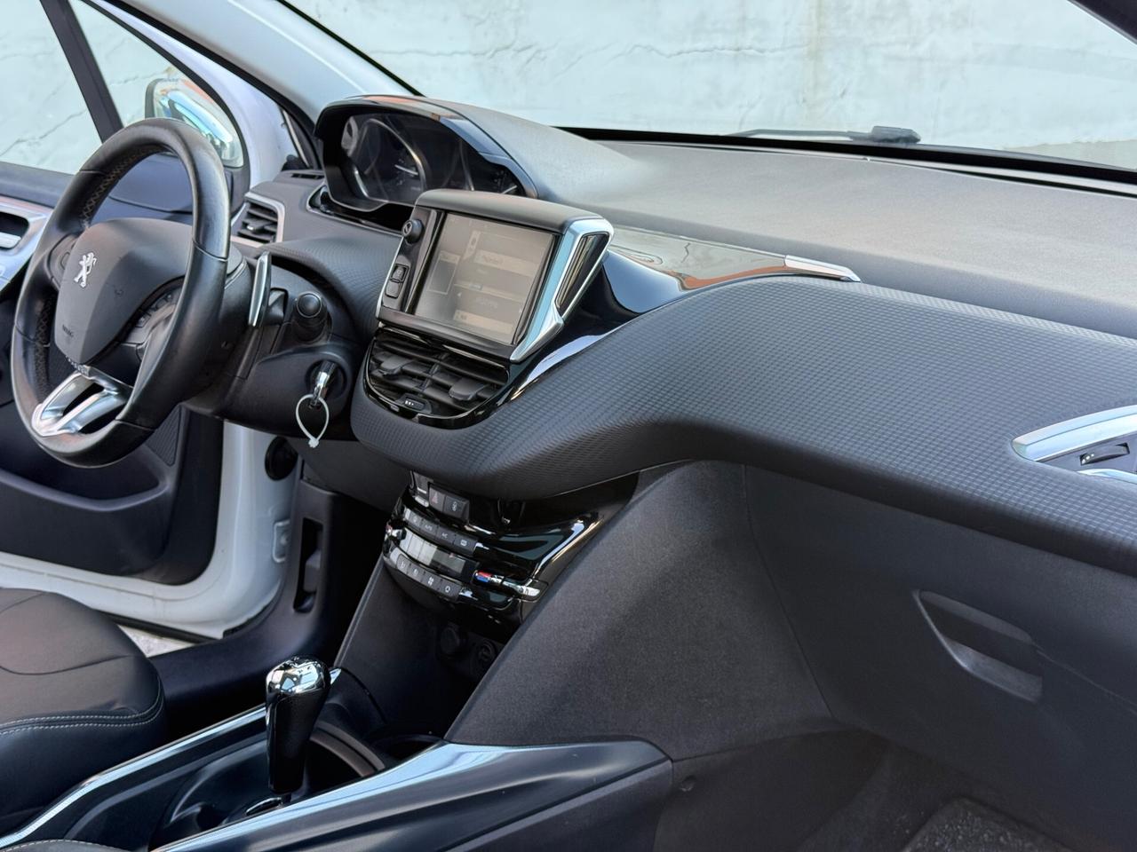 Peugeot 2008 1.6 e-HDi 92 CV -Allure -AUTOMATICA