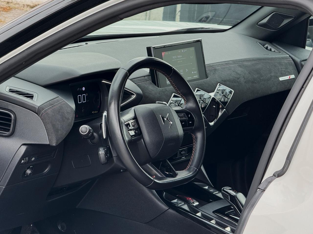 DS 3 Crossback 1.5 BlueHDi Performance Line 130CV AT8