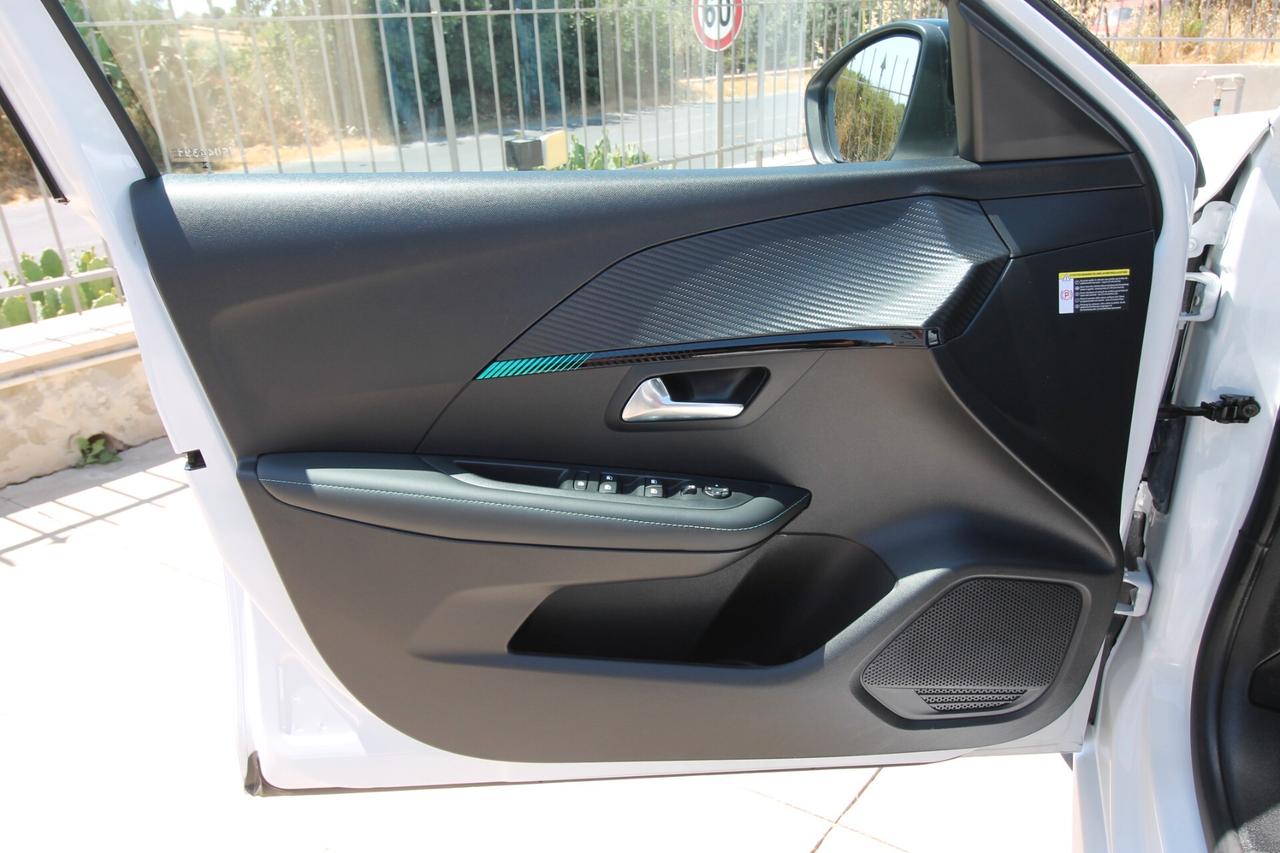 Peugeot 208 5p 100 EAT8 Allure Pack | 2023