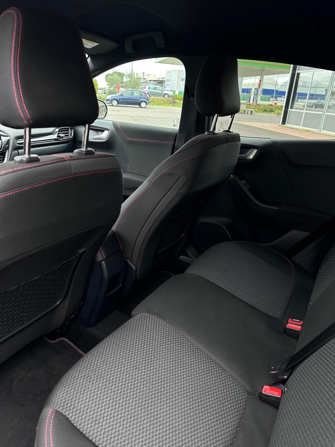 Ford Puma 1.0 EcoBoost Hybrid 125 CV S&S ST-Line