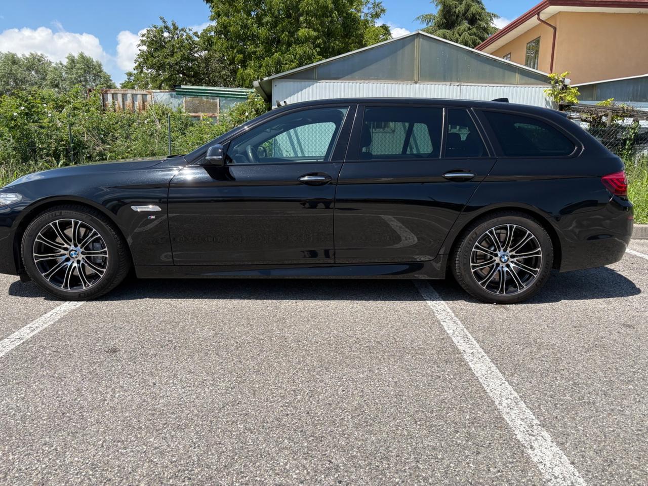 Bmw 525 525d Touring Luxury allestimento MSPORT aut.