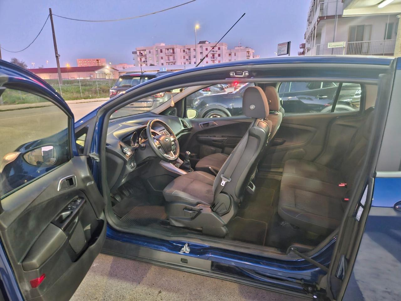 Ford B-MAX 1.0 74kw 100cv UNIPRO