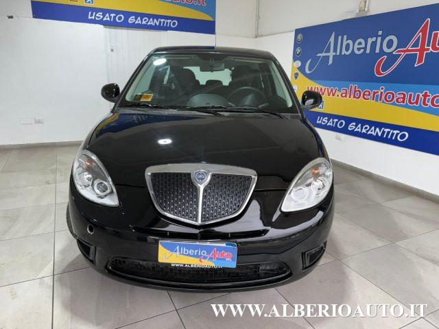 LANCIA Ypsilon 1.2 69 CV Argento
