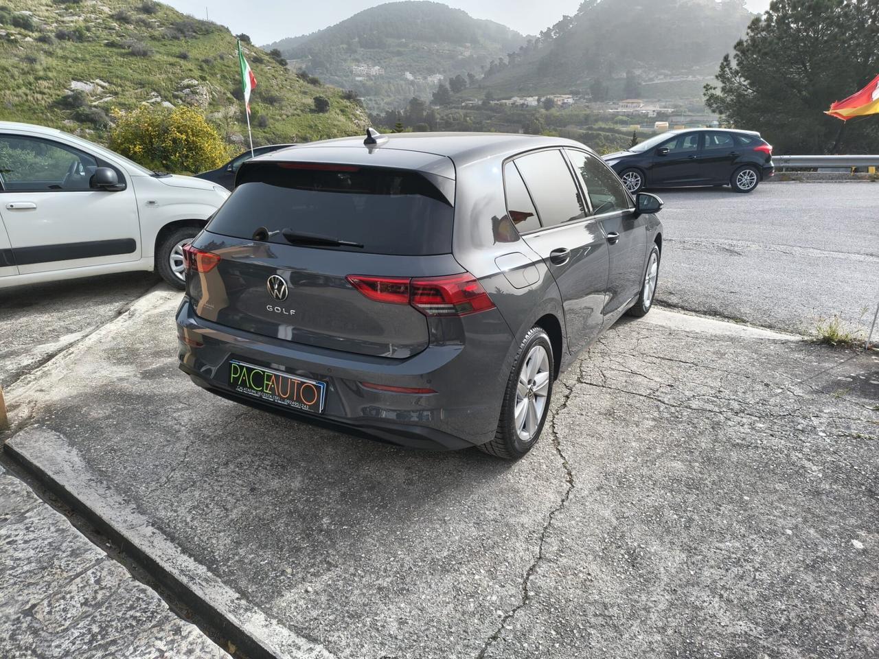 Volkswagen Golf 2.0 TDI 115 CV SCR Life